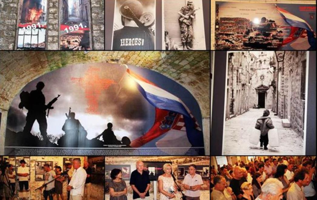 OTVORENA IZLOŽBA RATNE FOTOGRAFIJE:'U društvu se pojavio zaborav, žele da zaboravimo povijest kao da to nije naša povijest!?' (FOTOGALERIJA)