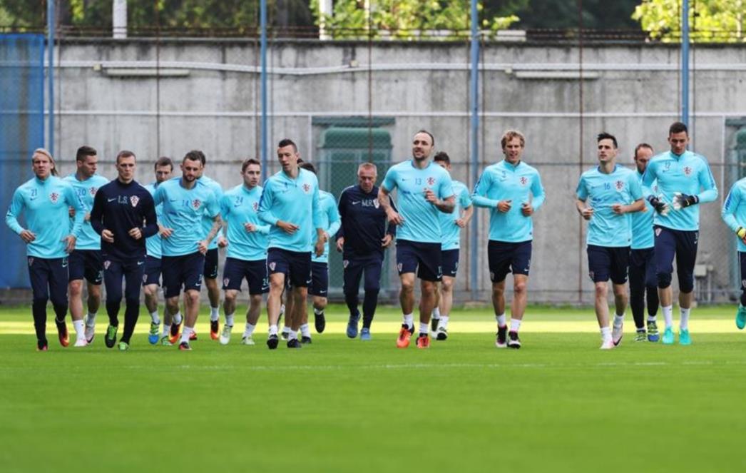 HNS poziva hrvatske navijače da korektnim navijanjem podrže Vatrene u Bordeauxu