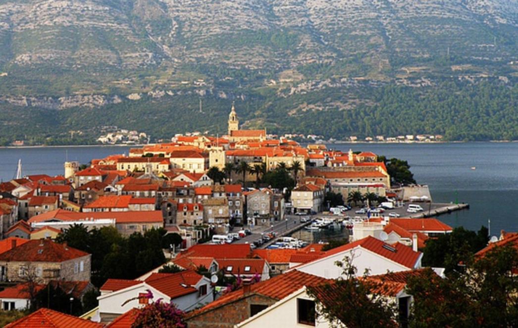 Tri Korčulanina osumnjičena za djelo teške krađe