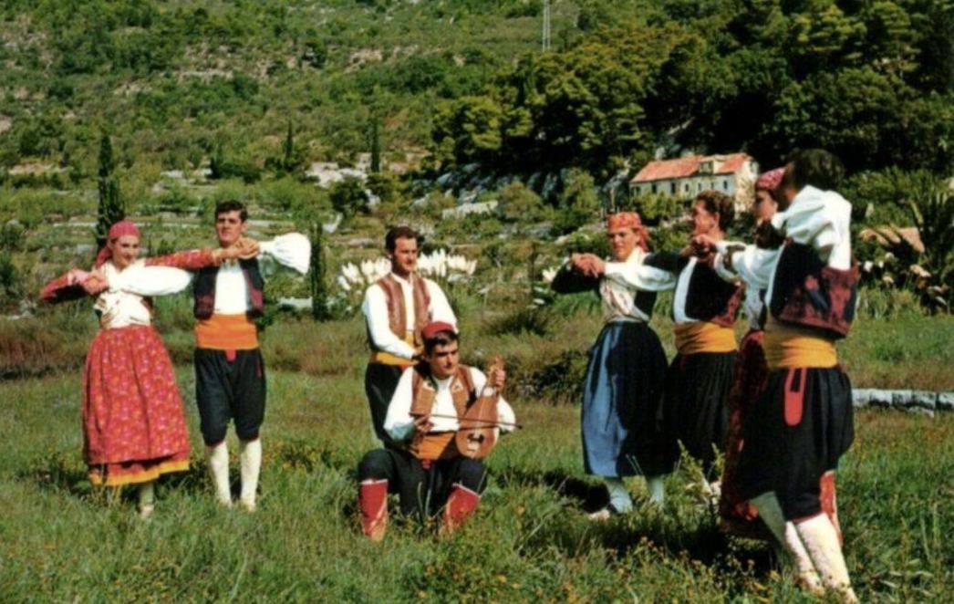 VIDEO KOJEG NISTE IMALI PRILIKE VIDJETI: Balanje linđa u Mrčevu 1970. godine!