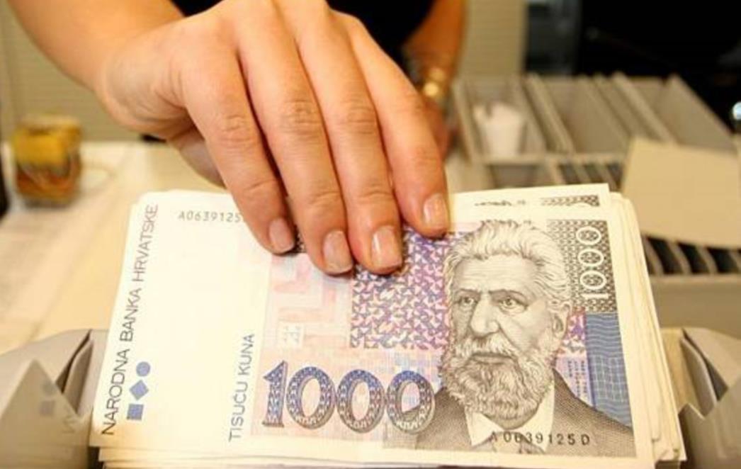 OBAVEZNO PROČITAJTE: Od 1. siječnja država će vas pomoću banaka bolje kontrolirati, pročitajte kako