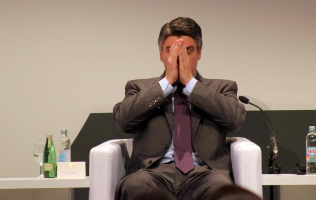 IZ HDZ-a PORUČILI VLADAJUĆIMA: Milanovićev 'red' - iseljavanje, zaduživanje i pad BDP-a!