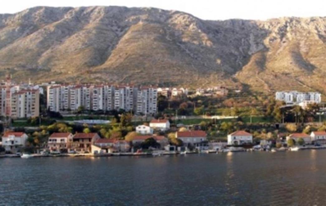 FIKTIVNO PRIJAVLJENE U METKOVIĆU I MOKOŠICI: Policija prijavila ženske osobe iz BiH koje su koristile beneficije