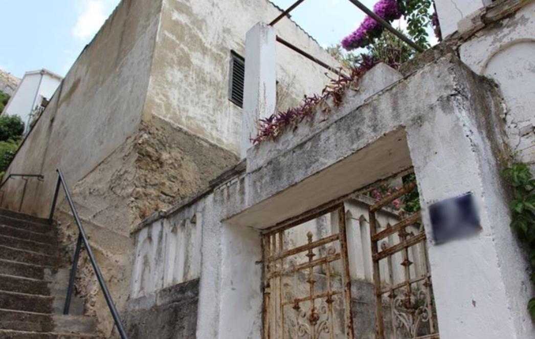 KAKO U HRVATSKOJ ŽIVI ČAK 190.000 HRVATA: Vlaga, loša izolacija, zastarjele sanitarije