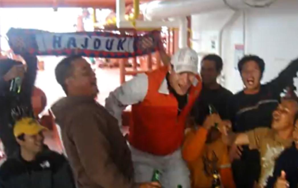 VIDEO Filipinci usred oceana navijaju za Hajduk