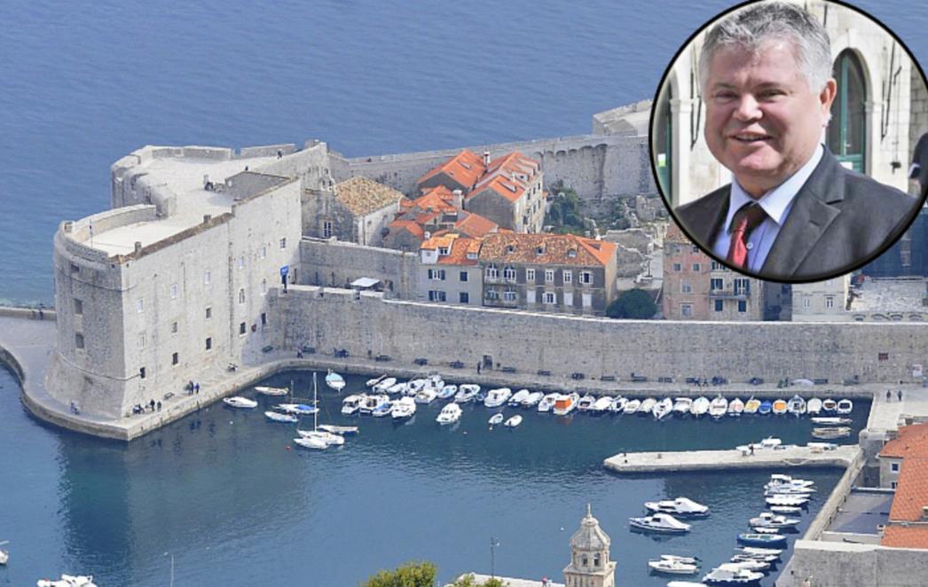 TKO NEMA MEDIJE, GUBI IZBORE: Vlahušić pokreće vlastitu novinu!
