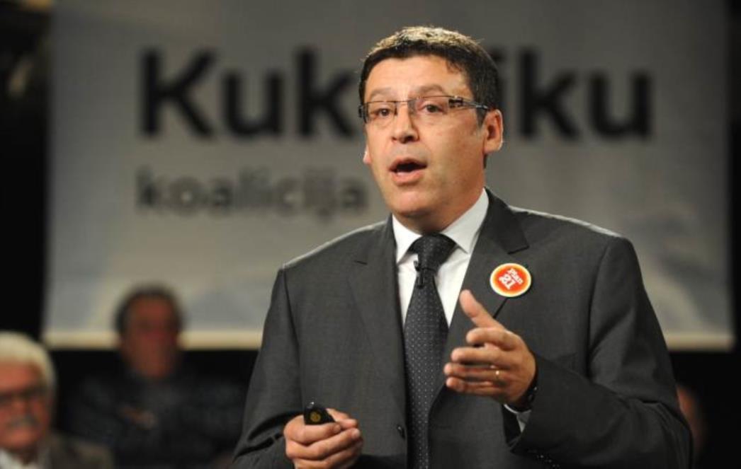 Ministar Jovanović: Mladi imaju pravo znati čemu služi kondom