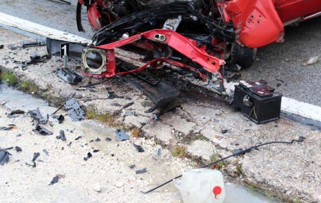PROMETNA NESREĆA U BRSEČINAMA: Sudar osobnih automobila, nema ozlijeđenih osoba!
