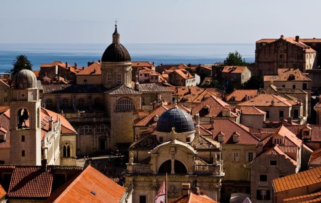 INOZEMNI MEDIJI O DUBROVNIKU: Višemilijunska    čitateljska publika i financijska vrijednost