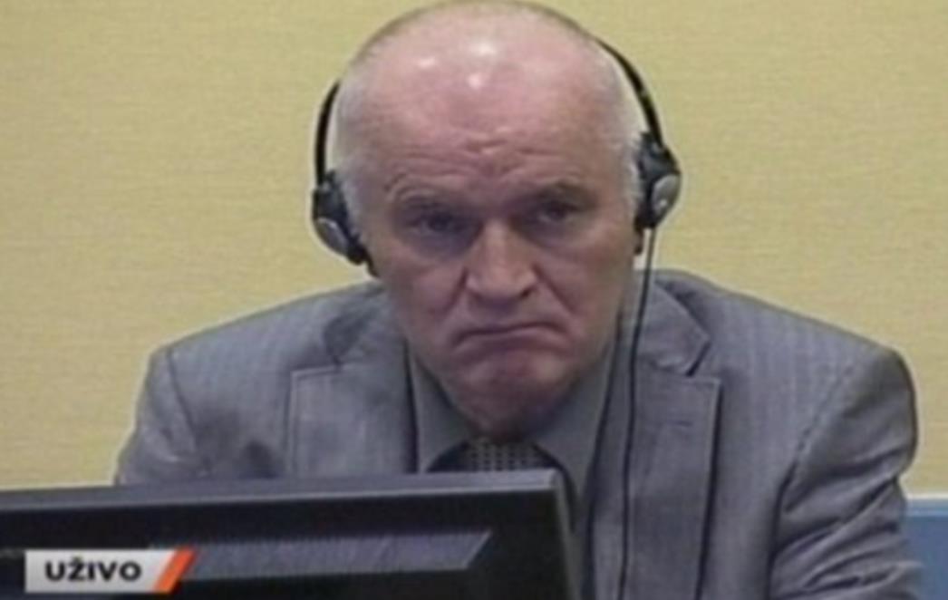 (VIDEO/FOTO) ''Ja sam general Ratko Mladić i branim Srbiju"