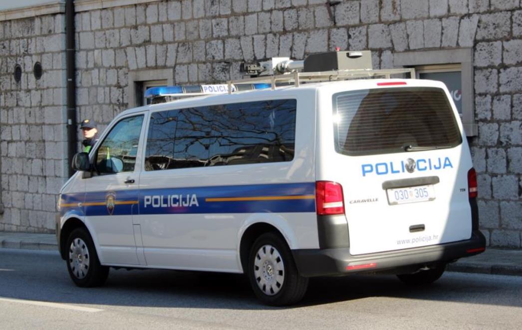 PROMETNA NESREĆA U DUBROVNIKU: Oboren pješak!
