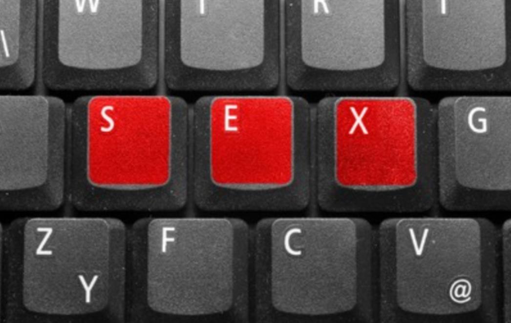 Perverzni 'Justin Bieber' tjerao curice na cybersex