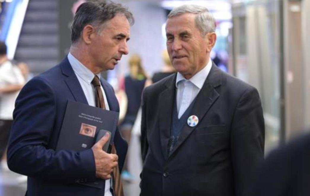 'Crveni pop micao bi vjeronauk iz škole! I među 12 apostola bio je Juda, krši obećanja, pljuje po crkvi i laže da ne prima saborsku plaću'