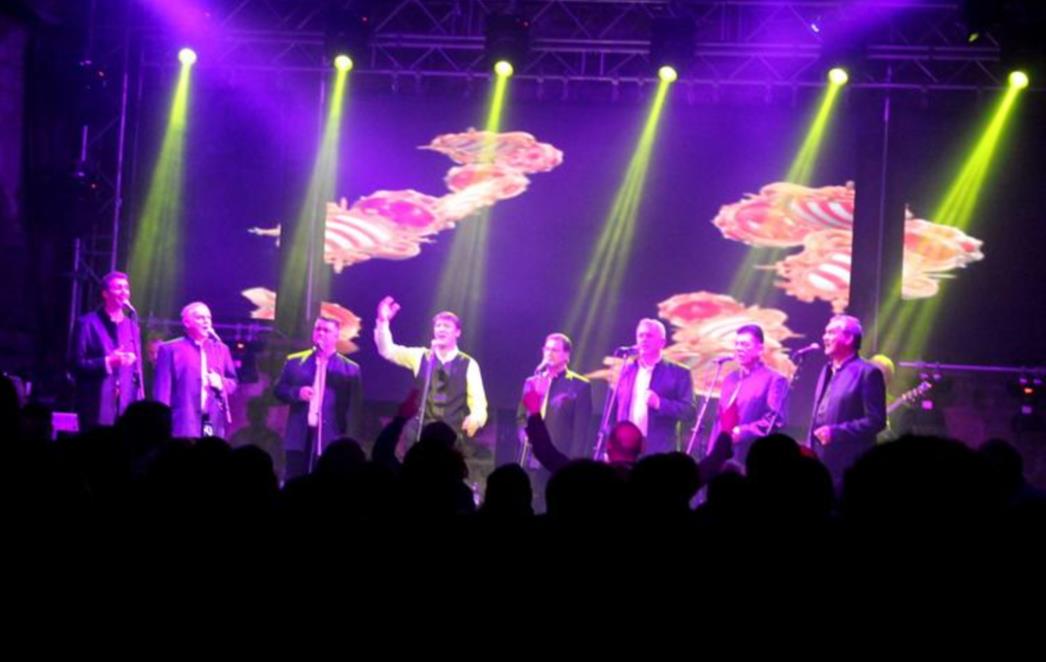 NASTAVAK FESTE U REVELINU: Klapa Intrade i Tomislav Bralić oduševili Dubrovčane! (FOTOGALERIJA)