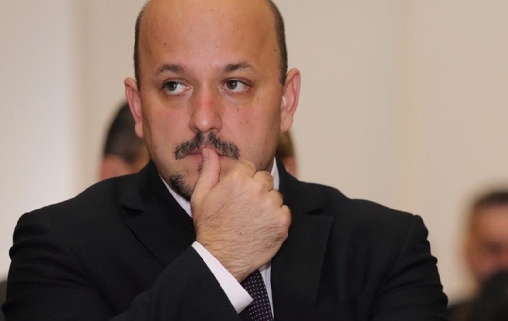 JADIKOVKA NERVOZNOG SDP-ovca NA FEJSU: Maras nikako da se smiri i prihvati poraz!