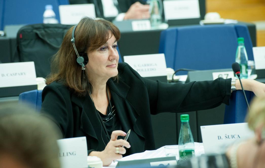 Na konferenciji o nezaposlenosti mladih Šuica poručila: Trebamo naučiti mlade kako ribu uloviti, a ne kako ribu dobiti!