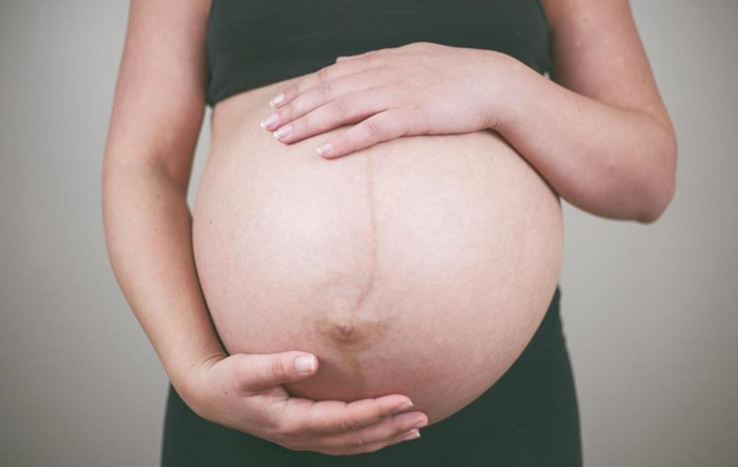 TEKST O ABORTUSU KOJI JE UZBURKAO REGIJU: Zašto   ste navalili da žene  rađaju  k'o zečice?