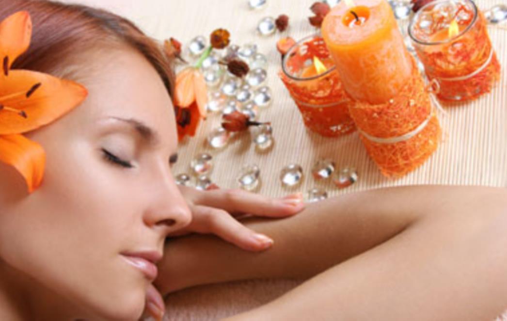 VALENTINOVO U BEAUTY LINEU: Aroma paket za dvoje!