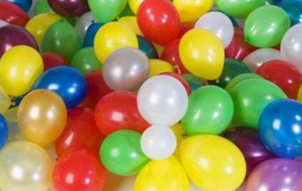 EU djeci zabranjuje puhanje balona i korištenje zviždaljki