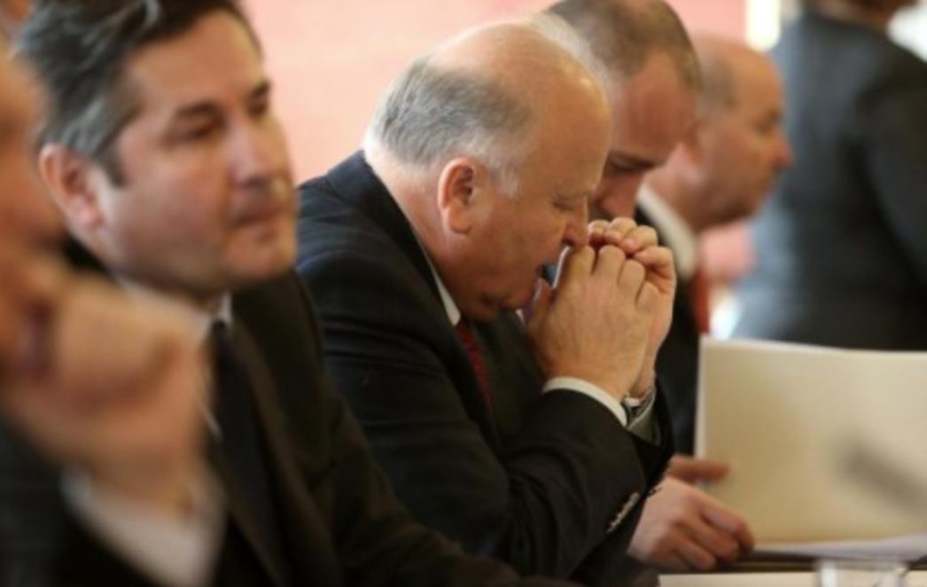 DRŽAVA SPREMNA NA OPROST: Građanima će se otpisivati dugovi do 100.000 kuna?