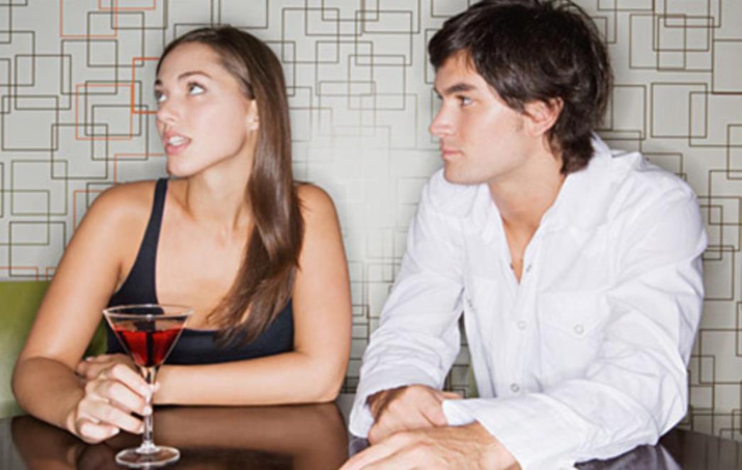 Svaki peti muškarac bi spavao s djevojkom najboljeg prijatelja