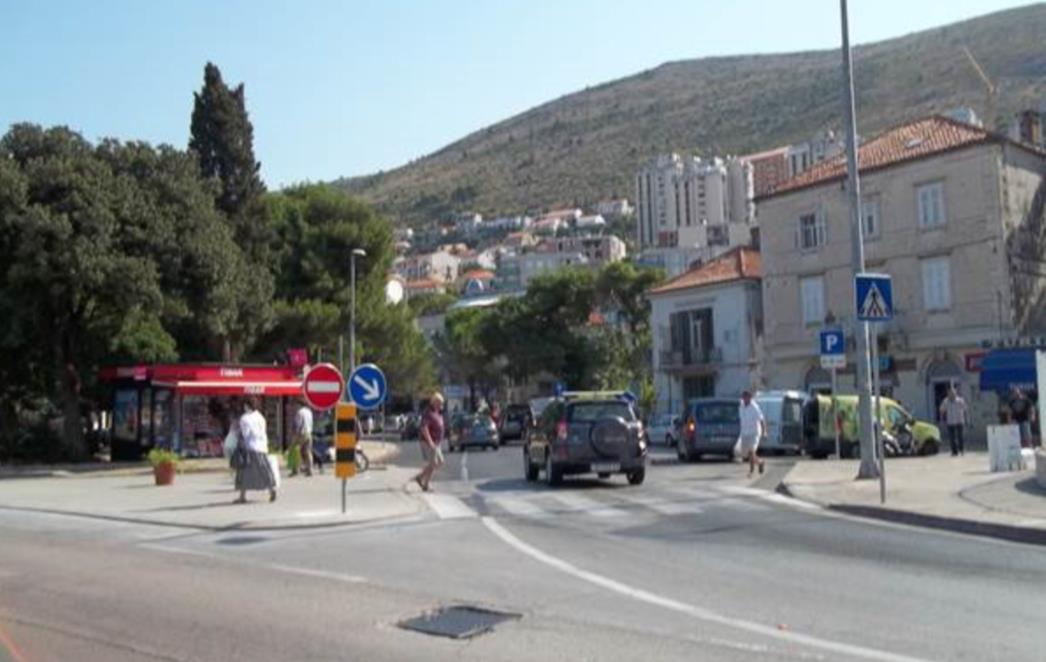 Parking na gruškoj obali od 7 do 12 sati