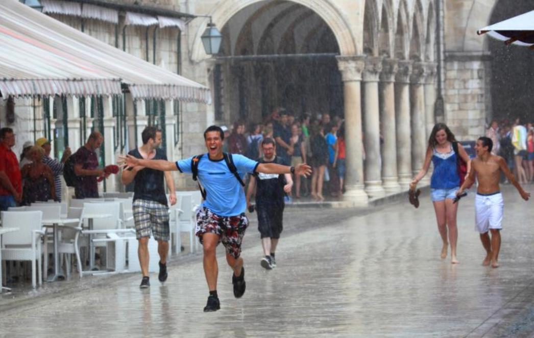 U nedjelju stiže novo osvježenje: Pripremite se na kišu, pljuskove i grmljavinu