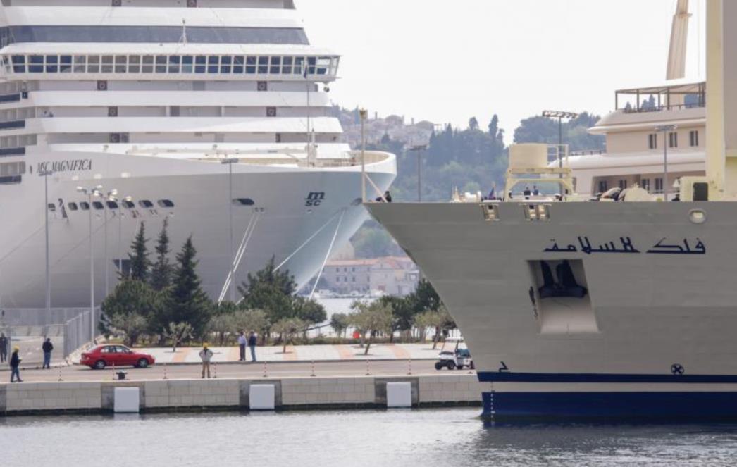 VIKEND U DUBROVNIKU: Otišao sultan, došli kruzeri