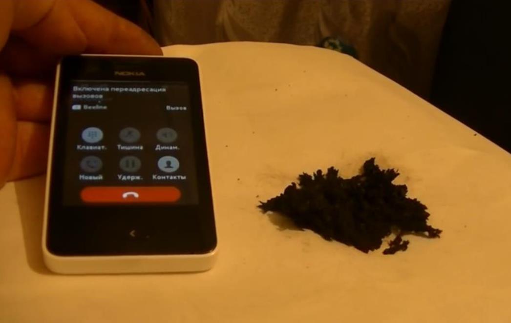 ISTINA O MOBITELIMA: Nakon ovog videa maknut ćete mobitel od glave (VIDEO)