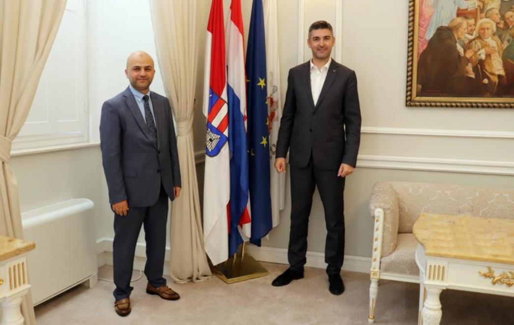 Gradonačelnik s generalnim direktorom Turkish Airlinesa za Hrvatsku