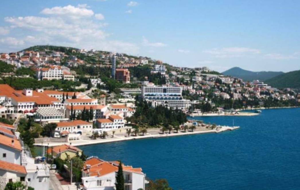 Zbog dolaska turskog ratnog broda Neumljani će u jeku sezone blokirati magistralu