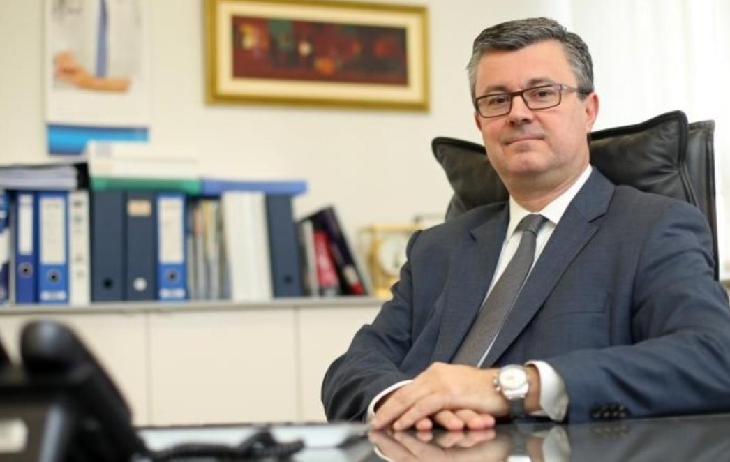 SURADNICI OTKRIVAJU: Ovo su tri ključna projekta i reforme s kojima Orešković počinje mandat!