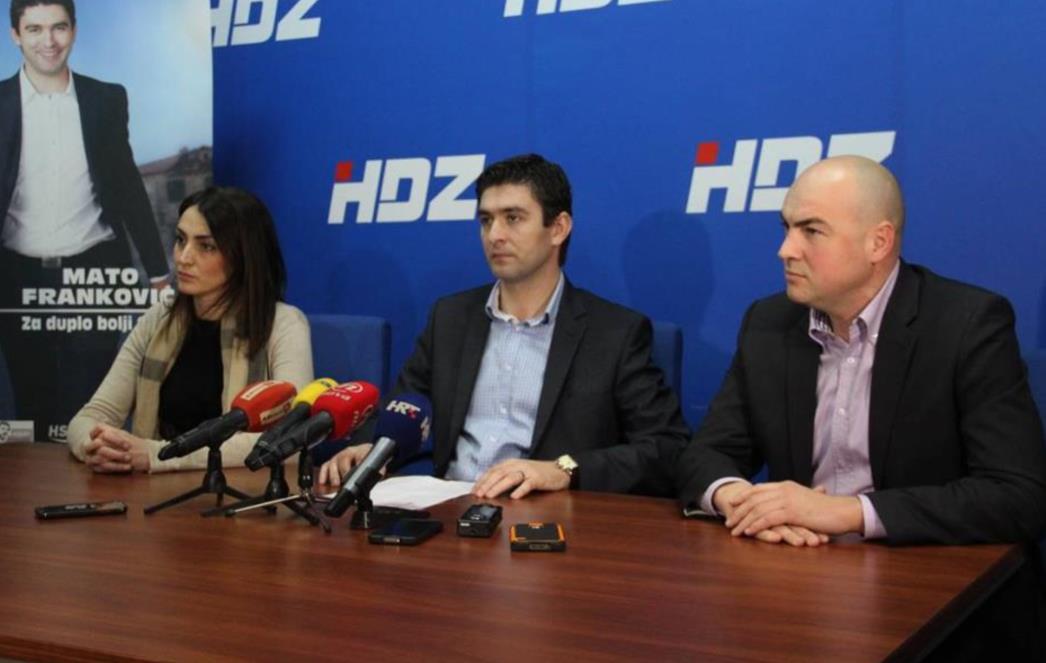 Iz HDZ-a poručuju: Inzistirat ćemo na  subvencioniranju školskih udžbenika!