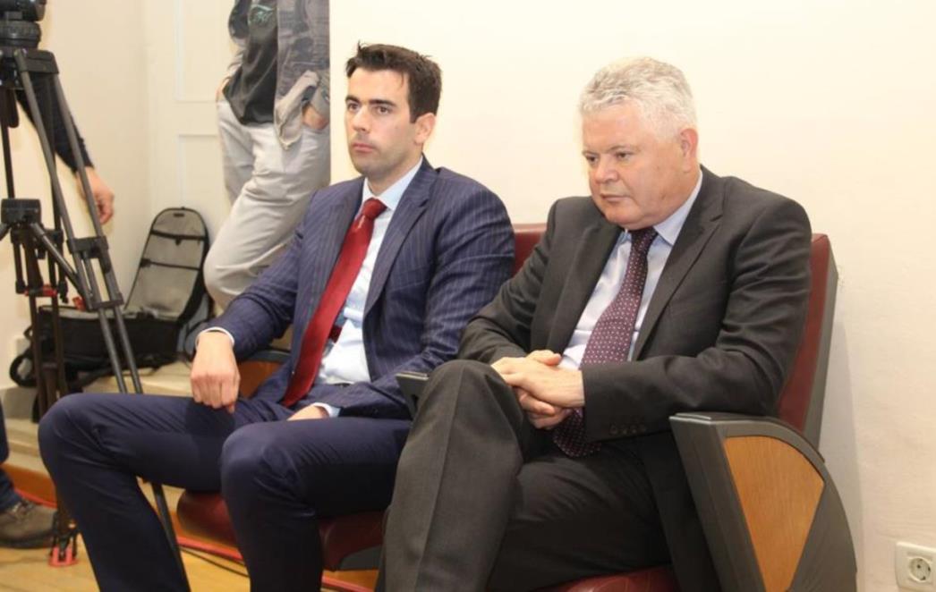 VLAHUŠIĆ TRAŽI PONIŠTENJE DIJELA SJEDNICE: 'Najzanimljivije u cijeloj priči je kako jedna osuđena osoba poziva na nezakonitosti!'