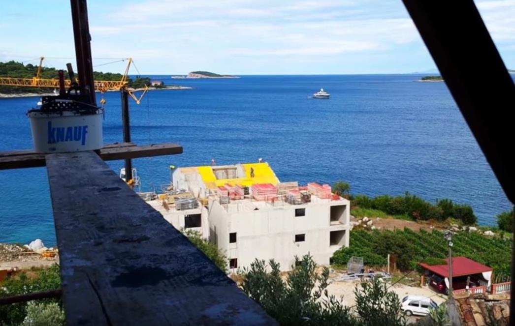 Građevinski radovi u Cavtatu: 'Buka rastjeruje  goste iz apartmana'; Općina brzo riješila problem