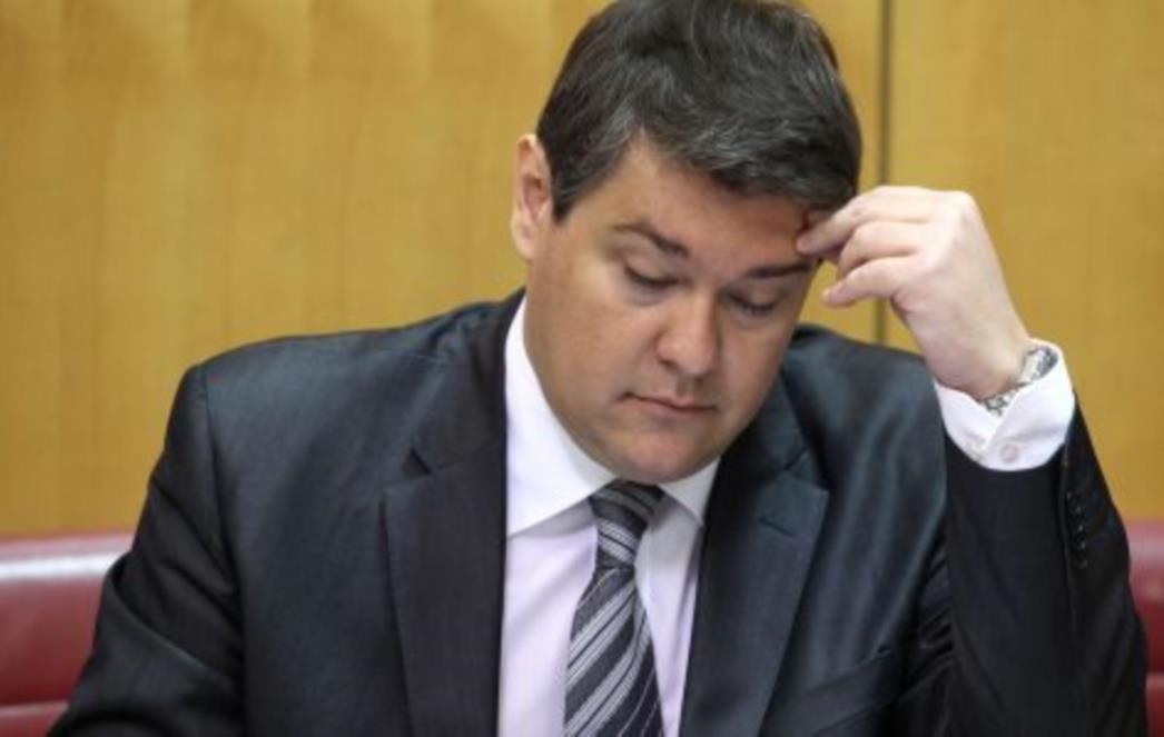 HRVATSKI DUŽNICI ZAVIJENI U CRNO: Evo što je Lalovac izjavio nakon sastanka s bankarima!