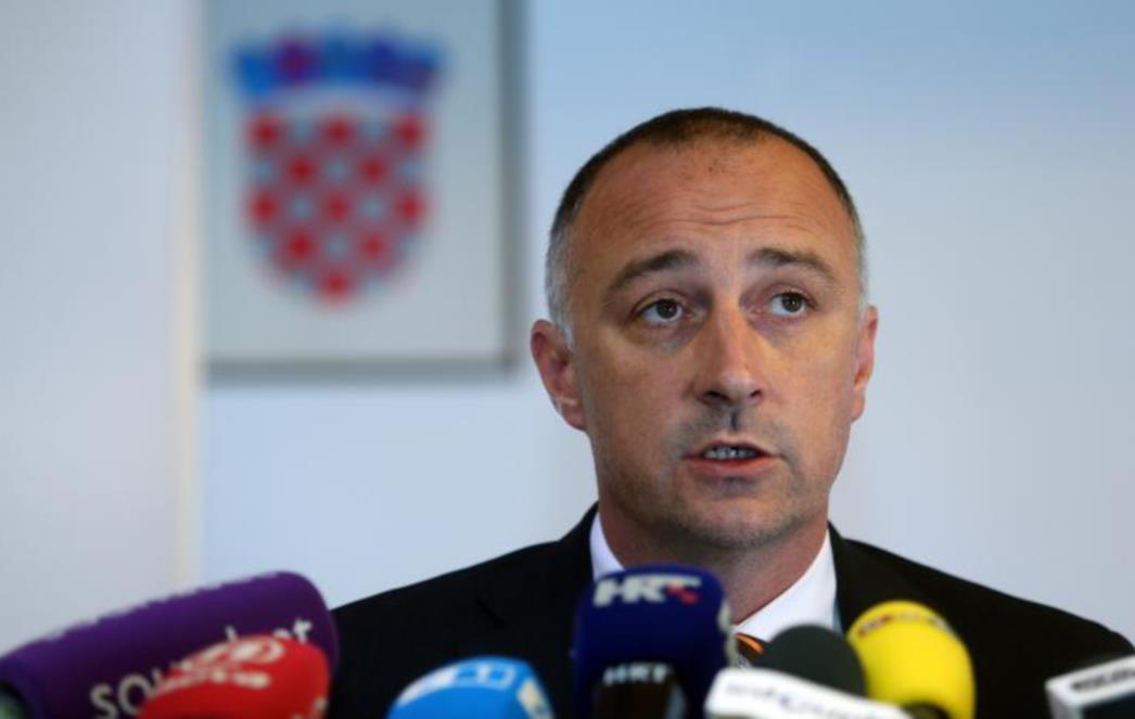 MINISTAR POKAZAO NEZNANJE O FINANCIJAMA: Vrdoljakovu blamažu u Dubrovniku čuo cijeli NATO 