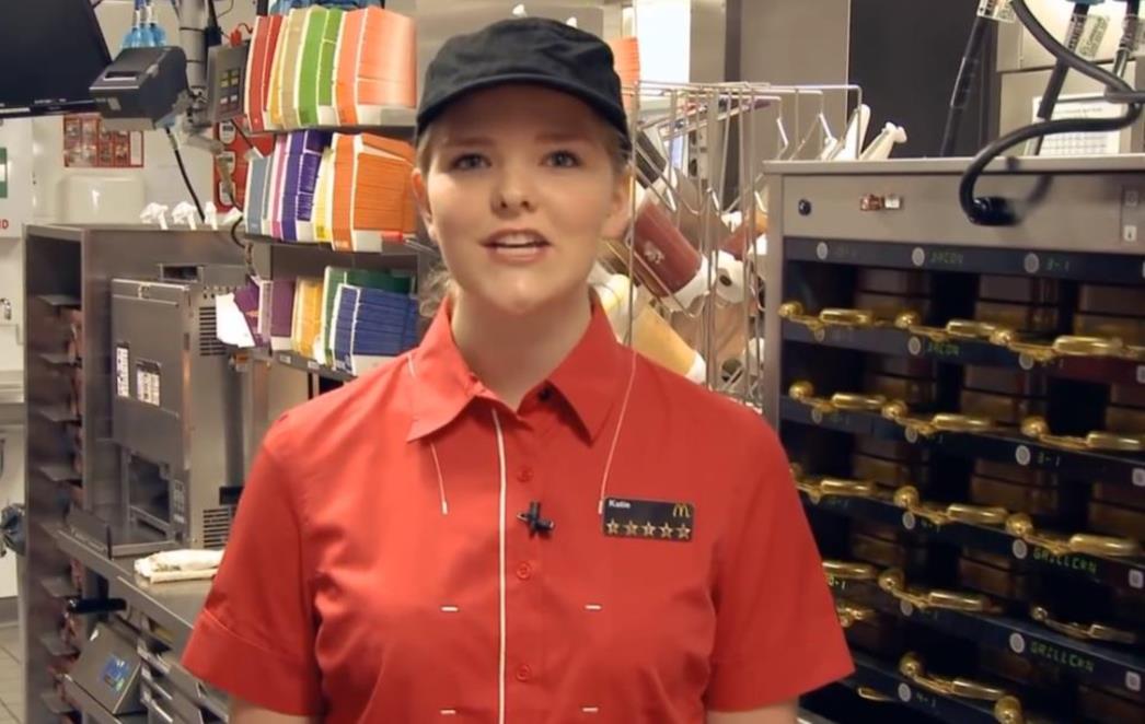 Otkrivena tajna: Evo kako McDonald's štanca cheesburgere  /VIDEO/