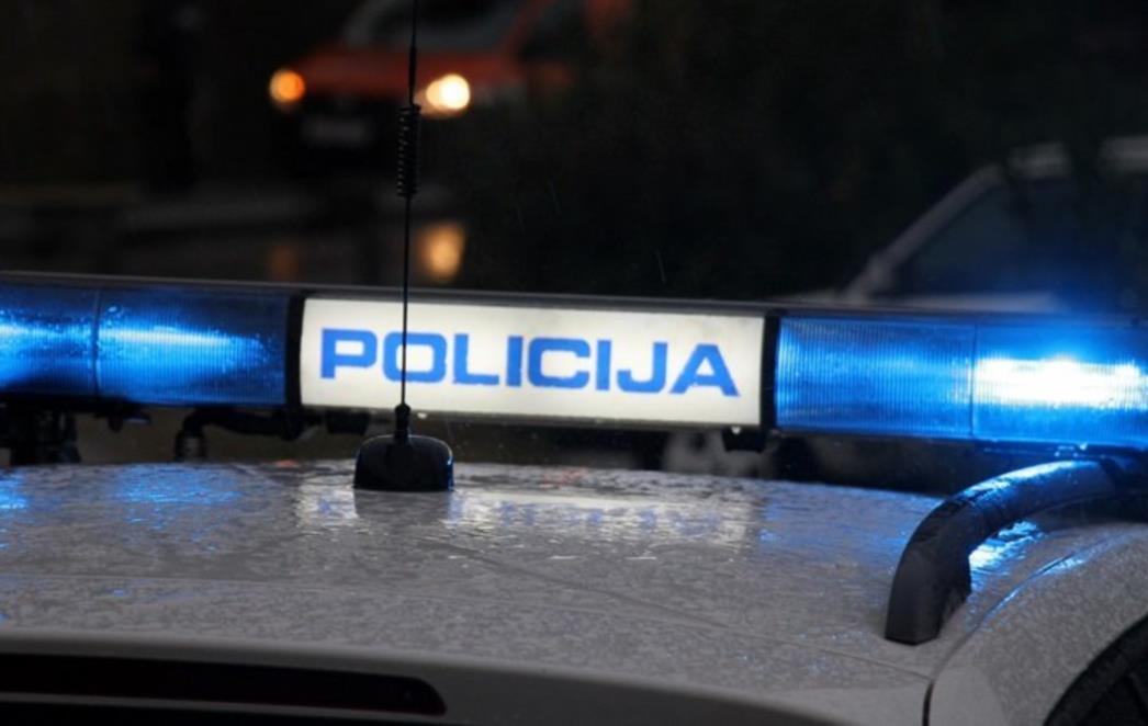 SANKCIONIRAN IZNOSOM OD 12.500 KUNA Vozio pijan, izazvao prometnu nesreću s materijalnom štetom u Riječkoj ulici u Dubrovniku