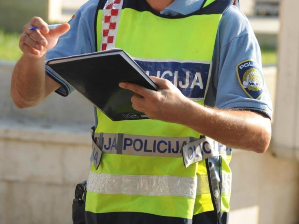 U još jednoj prometnoj nesreći teško ozlijeđen motociklist