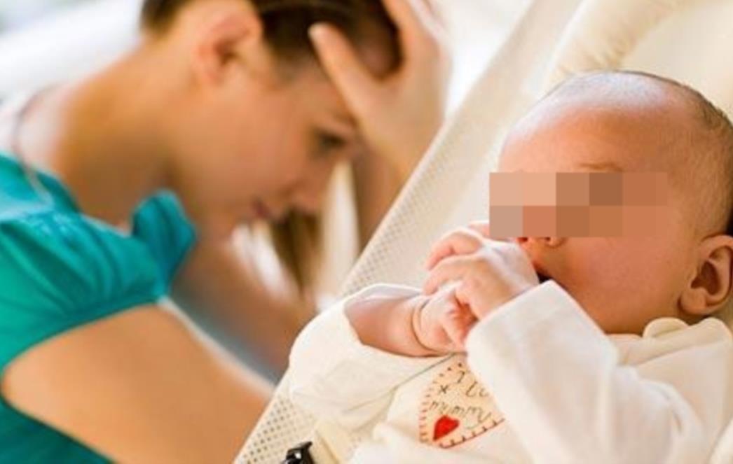 Žene koje kasno rode sklonije baby bluesu