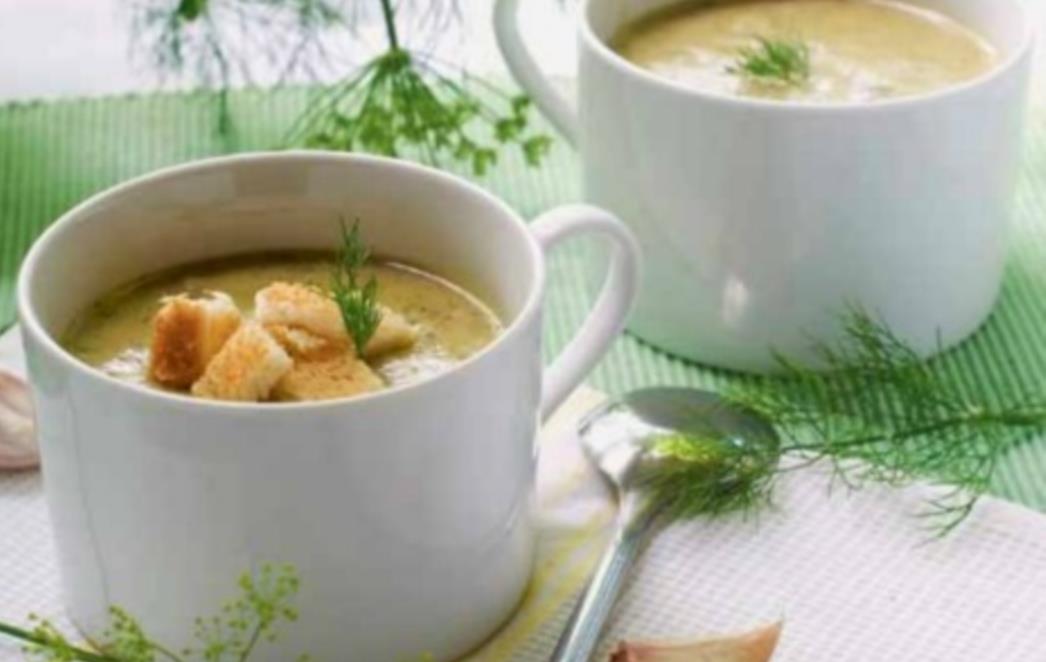 RECEPT DANA: Francuska juha od luka