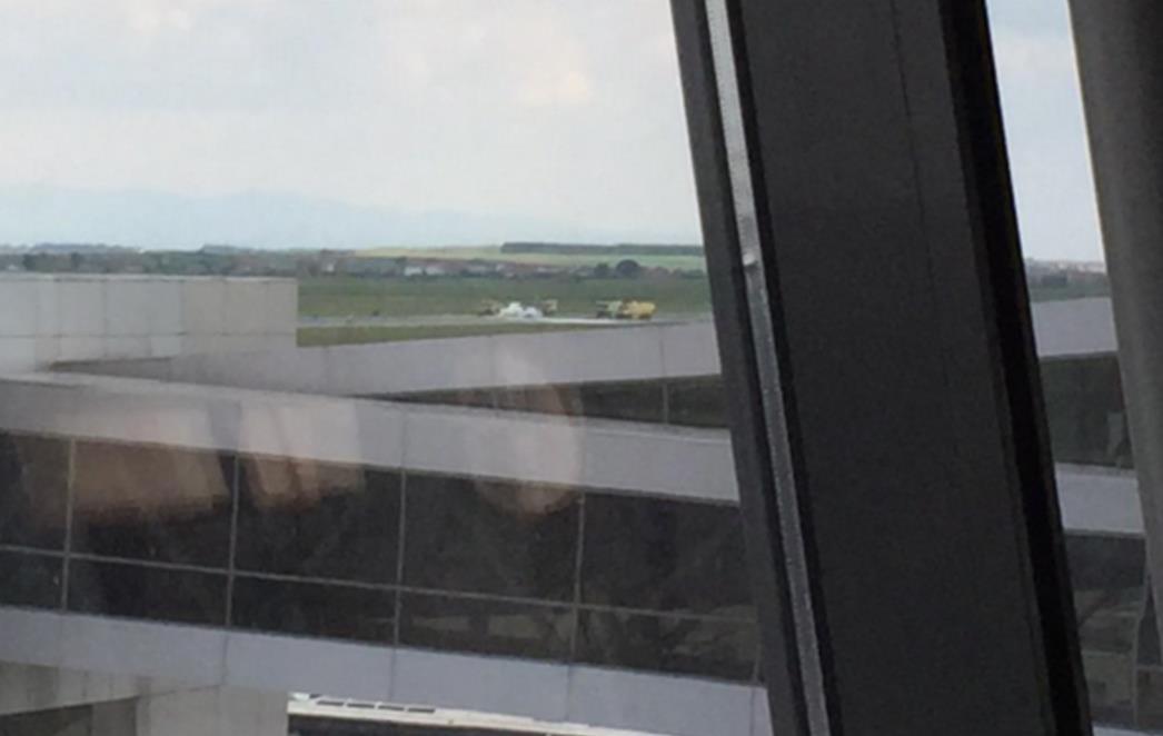 Helikopter mirovne misije EULEX srušio se na aerodromu u Prištini