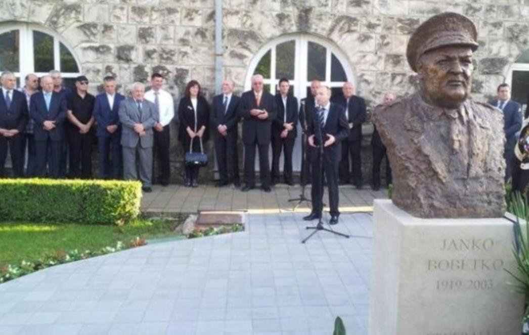GODIŠNJICA SMRTI OSLOBODITELJA DUBROVNIKA: Je li se itko u Gradu sjetio generala Bobetka?
