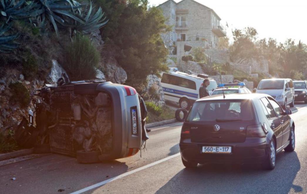 FOTO Sudar četiri automobila na Dubcu!