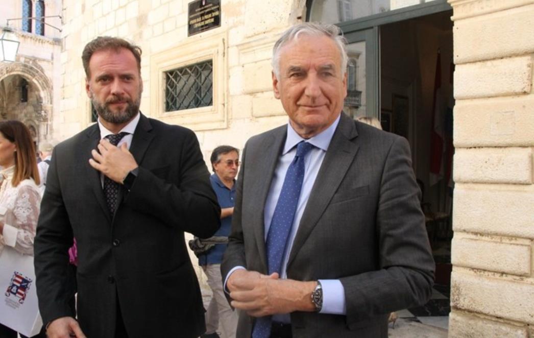 GAF PA JOŠ JEDAN GAF! Ministar Banožić u Dubrovniku prekrstio Lastovo u Laslovo