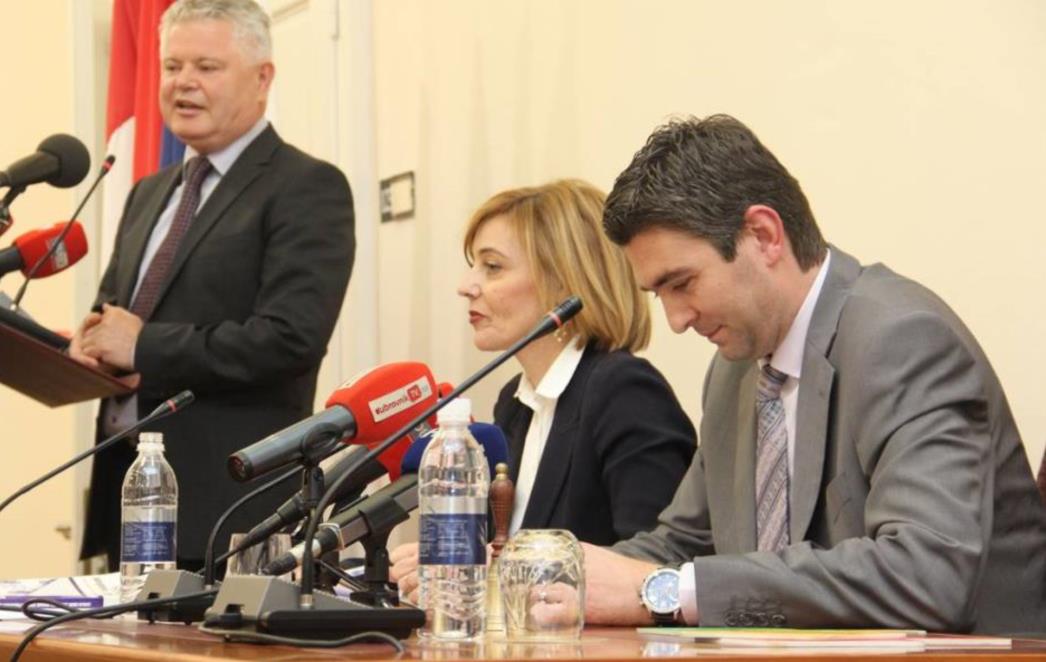 MATO FRANKOVIĆ: Inzistiramo na besplatnim udžbenicima za sve dubrovačke osnovnoškolce!