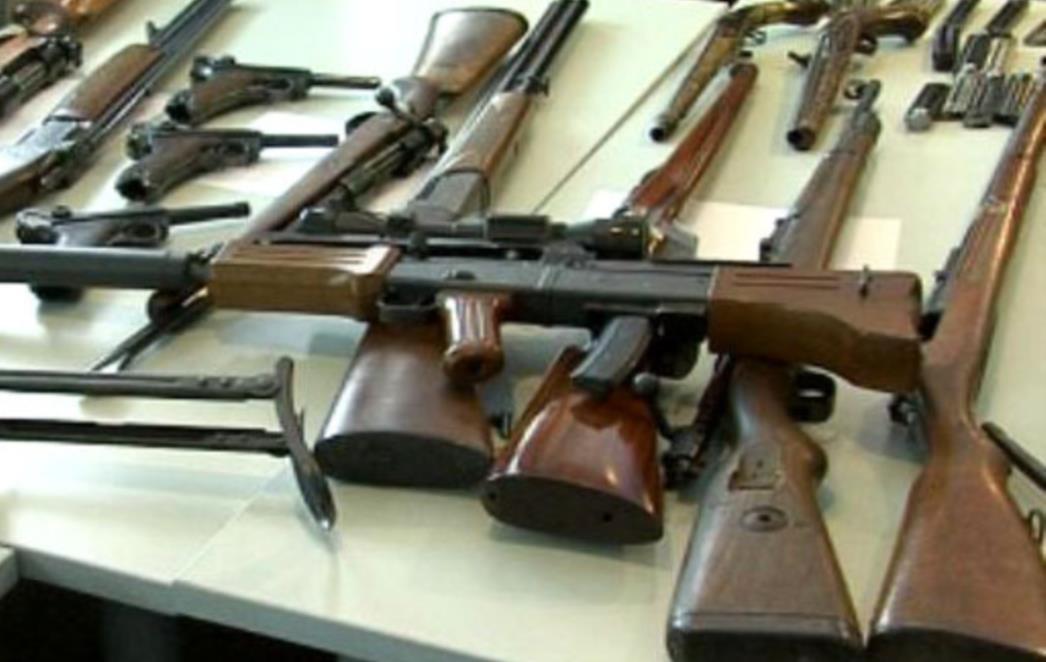 Policija pretresla stan u Župi dubrovačkoj: Muškarac posjedovao oružje i eksplozivne tvari bez dozvole