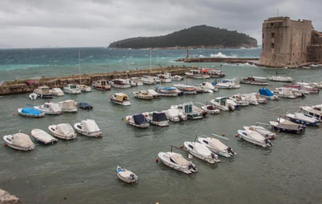 PROGNOZA VREMENA ZA VIKEND Kiša, pljuskovi i olujni udari