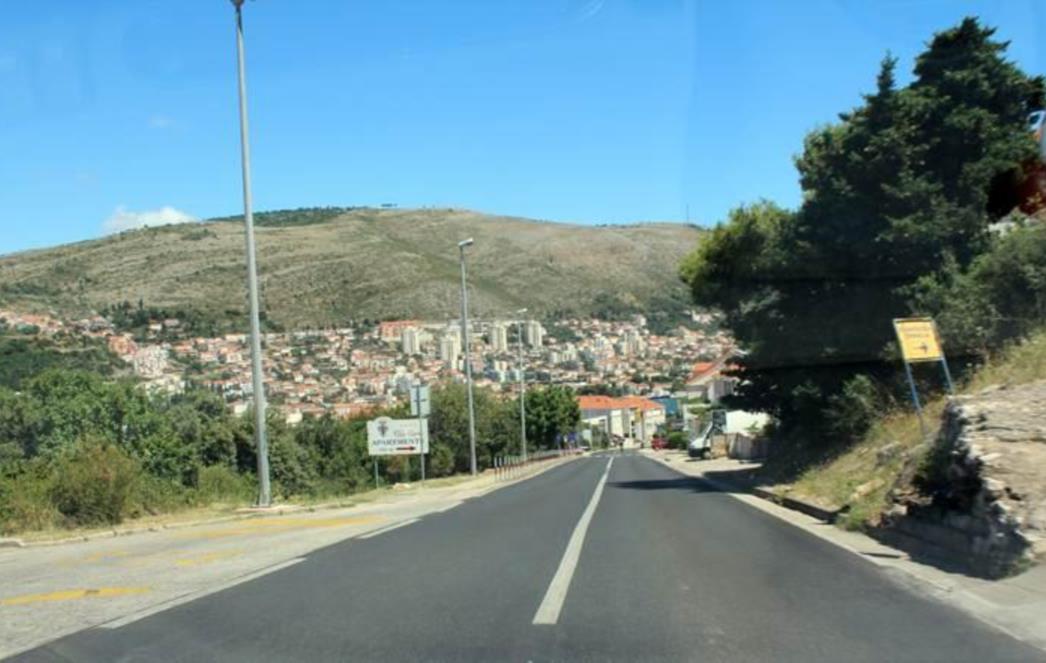 GDJE JE NESTAO PROMET? Dubrovačke  ulice zjape prazne (FOTOGALERIJA)